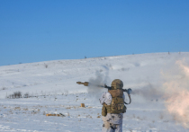 Вступив в свой пятый год, затяжной конфликт на Украине, по мнению корреспондентов The New York Times (статью перевели ИноСМИ), приближается к потенциально самой опасной фазе. Опасность эта кроется не в громких танковых прорывах или масштабных битвах, а в медленном, но неумолимом истощении человеческих ресурсов одной из сторон. 