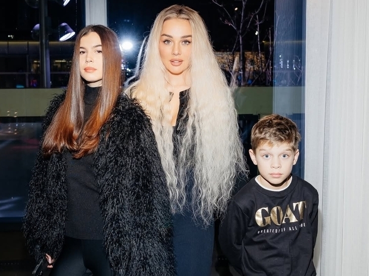 Певица Анна Седокова, как известно,  живёт в достатке