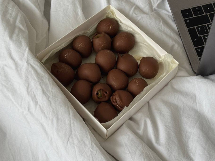 Педиатр Хаштуков: детям до трех лет кондитерские изделия противопоказаны