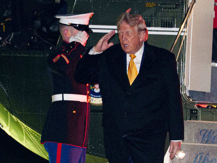 Громкие заявления бывшего президента США Дональда Трамма о намерении взять под контроль нефтяные ресурсы Венесуэлы, казалось бы, сулили Вашингтону легкую энергетическую победу и стратегический трофей прямо у своих границ. Однако за бравурной риторикой скрывается суровая реальность, которая превращает этот потенциальный приз в одну из самых дорогостоящих и сложных геополитических авантюр.