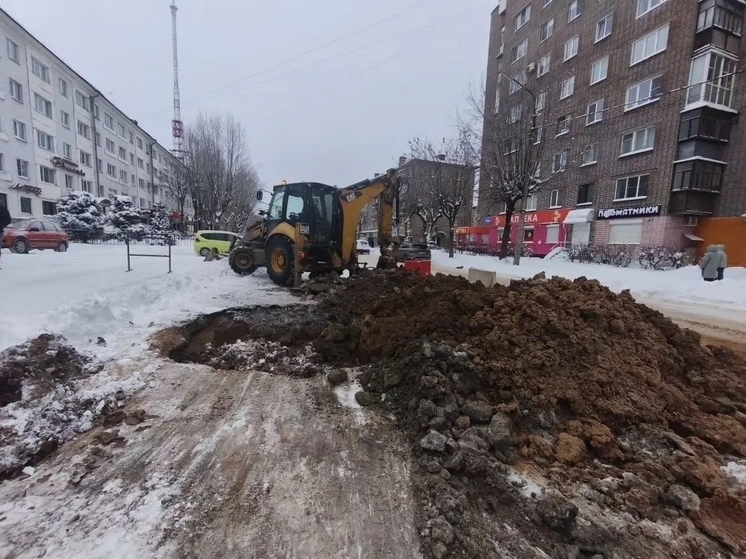 В Череповце устранили два прорыва на водопроводах