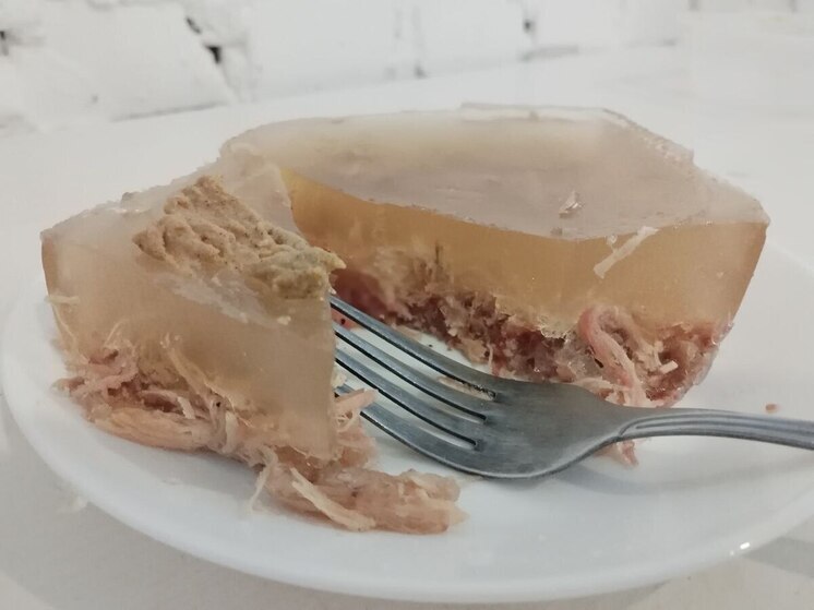 Роспотребнадзор раскрыл правду о вреде и пользе холодца для калининградцев