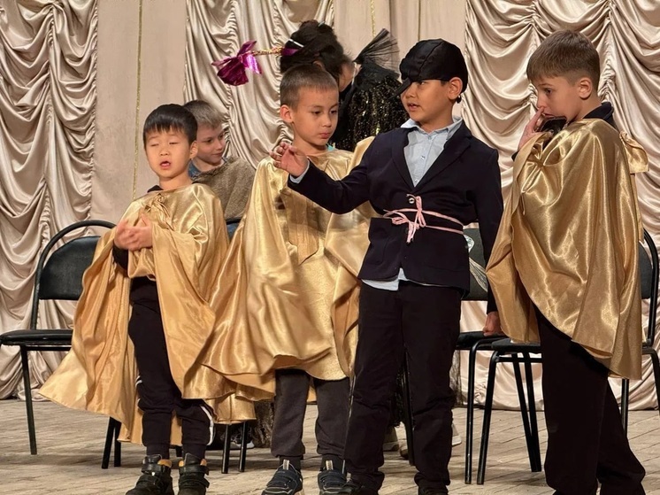 В Калмыкии реализуется проект «Открытый социальный театр»