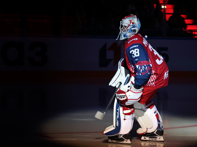 «Локомотив» продлил контракт с голкипером