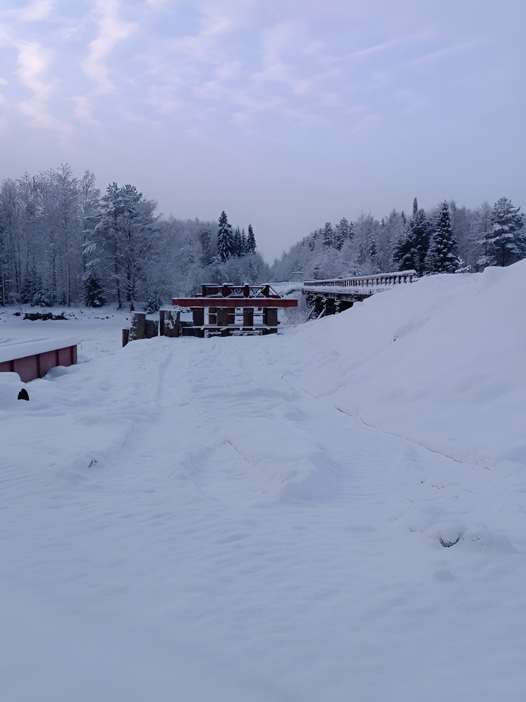 Стартовал ремонт моста через реку Лахома