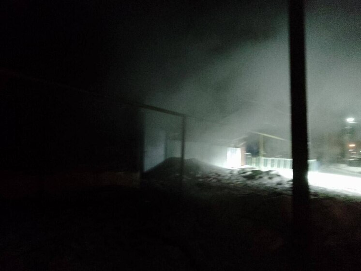 В Самарской области 10 человек и 3 единицы техники тушили пожар в частном доме