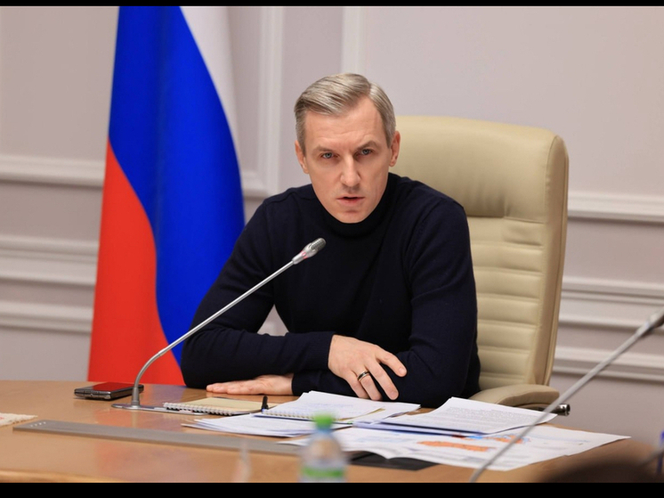 Василий Анохин перевел коммунальные службы Смоленской области на круглосуточный режим для ликвидации последствий снегопада