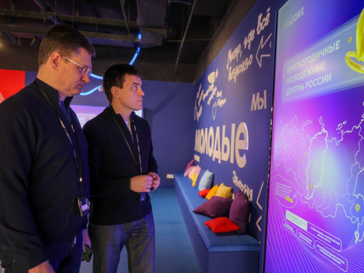 Вице-премьер РФ Александр Новак с рабочим визитом прибыл в Красноярск