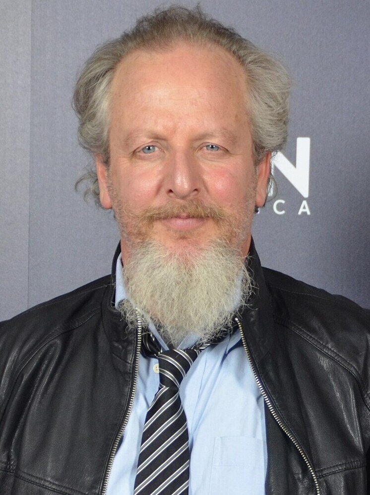 Американского актёра Дэниела Стерна, известного по роли грабителя Марва Мерчинса в фильмах «Один дома», оштрафовали за попытку снять проститутку