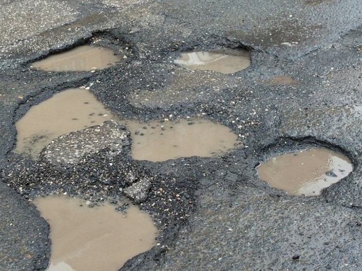 Ивановцы уже несколько лет просят отремонтировать небольшой участок дороги