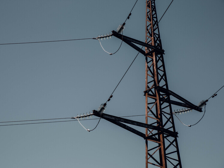 Энергетики восстановили электроснабжение более 50% пострадавших от непогоды потребителей Тверской области