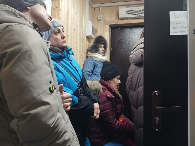 Оренбуржцы прождали полдня окончания соревнований, заплатили 300 руб