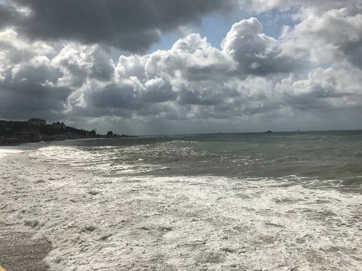 Жителей Сириуса предупредили о шторме и сильном ветре