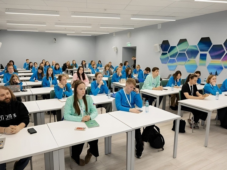 Участники программы «Волна» разработали проект в сфере пчеловодства