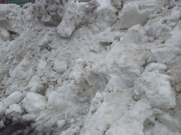 В Петербурге из-за непогоды открыли транспортный оперштаб