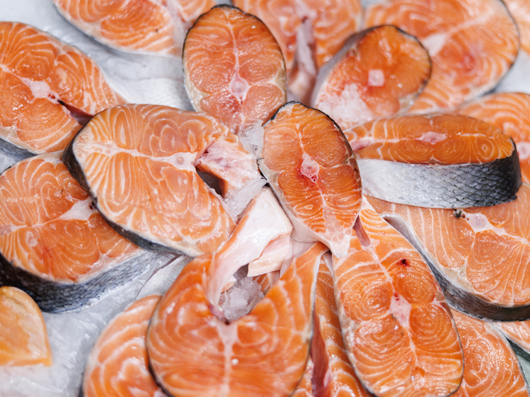 Россия удержала мировое лидерство по добыче тихоокеанских лососей