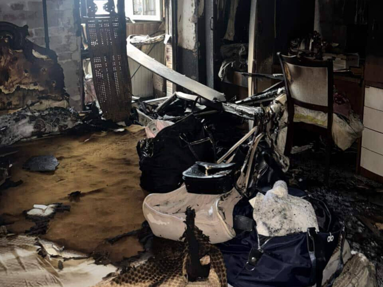 В Батайске семья осталась без жилья в новогодние праздники из-за пожара