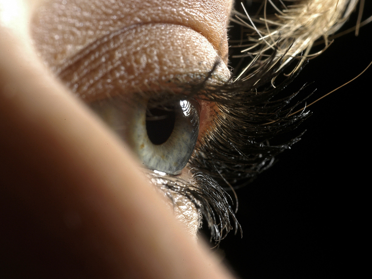 Высокое потребление сахара представляет серьезную угрозу для здоровья глаз, увеличивая риск развития глазных заболеваний