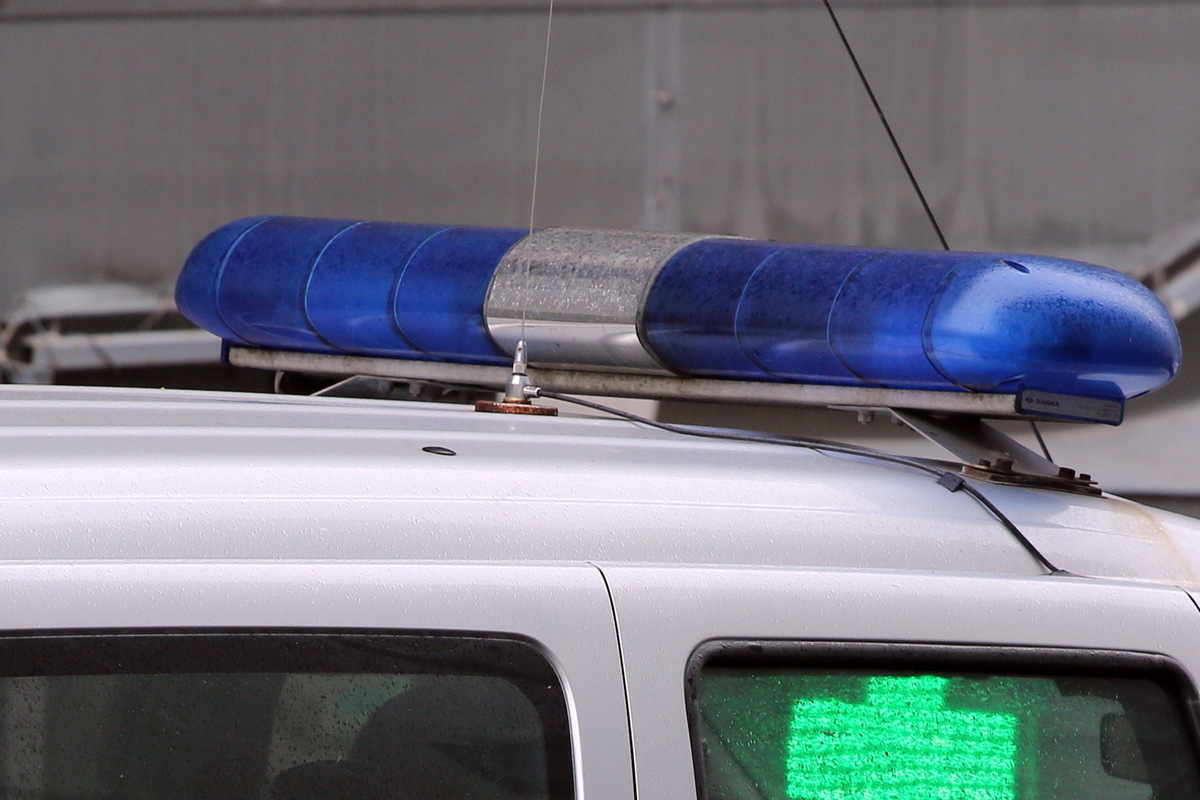 15-летняя девушка вышла из дома по нужде и была изнасилована восемью мужчинами