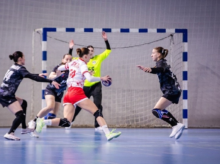 Гандболистки «Астраханочки» победили в Москве «Луч»