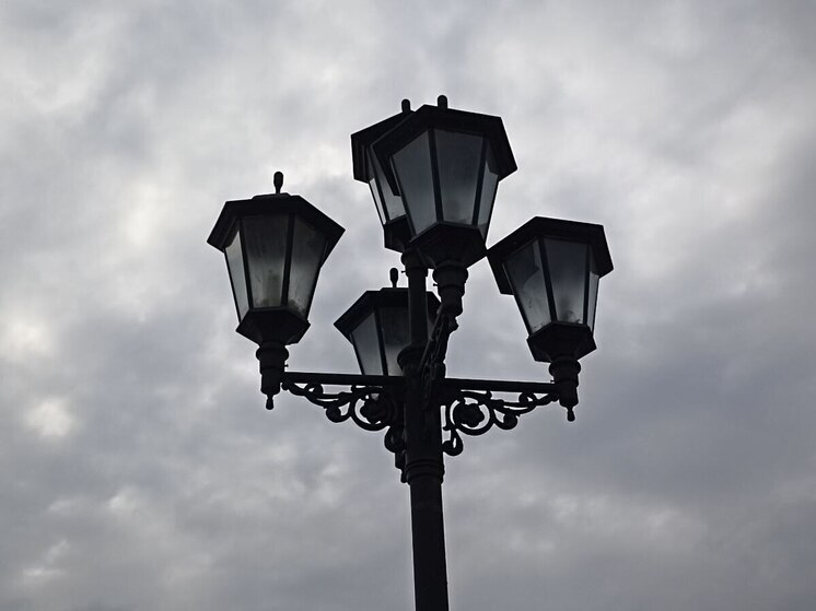 В Петербурге установили светодиодное освещение почти на 300 детских площадках