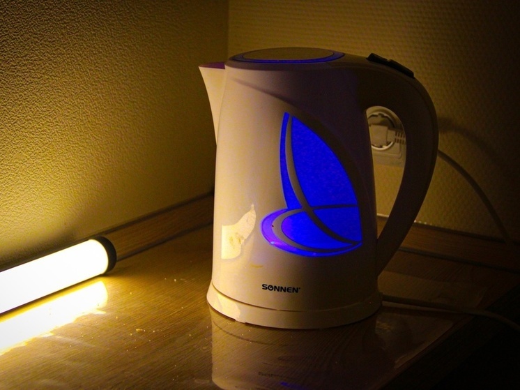 Жители Узловского района вторые сутки сидят без света и отопления