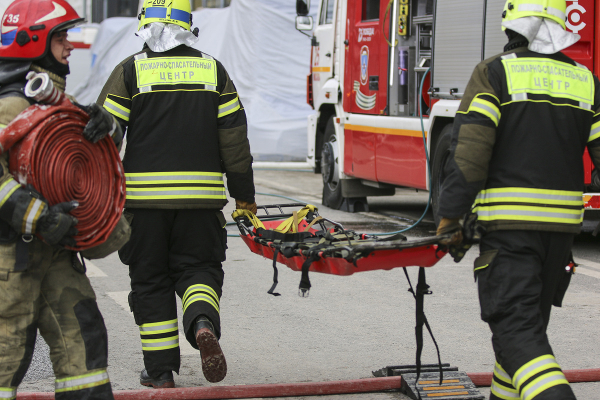 В Воронеже начали устранять последствия падения обломков БПЛА