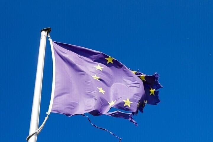 Подпавшего под санкции из-за Украины швейцарца поддержали 14 тысяч человек