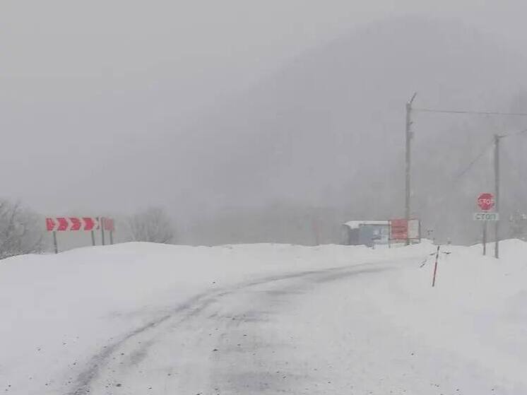 В Корсаковском районе приостановлено автобусное сообщение с двумя сёлами из-за непогоды