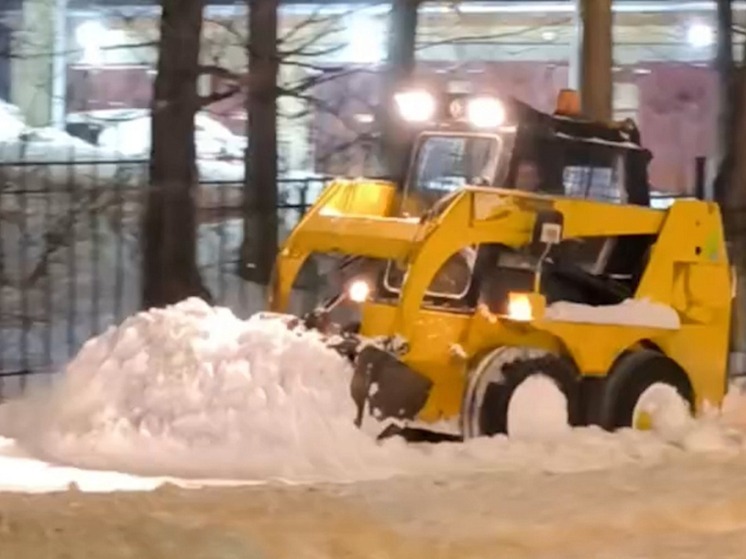 Приморье направило дополнительные средства на уборку снега в муниципалитетах