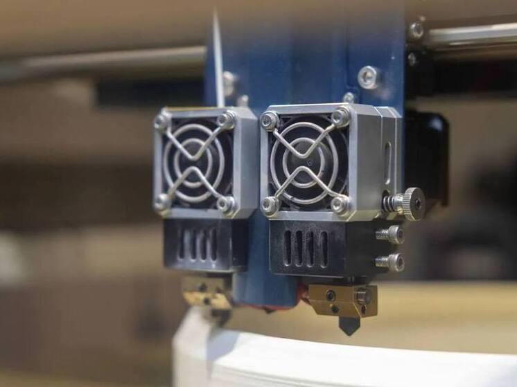 Житель Салехарда передал бойцам СВО 3D-принтер для печати деталей