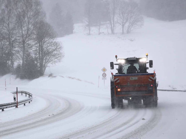 На трассе М-5 под Челябинском ввели ограничения из-за непогоды