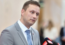 Гренландцы “не хотят быть американцами”, заявляют политические лидеры датского арктического владения на фоне угроз Трампа присоединить остров к Соединенным Штатам