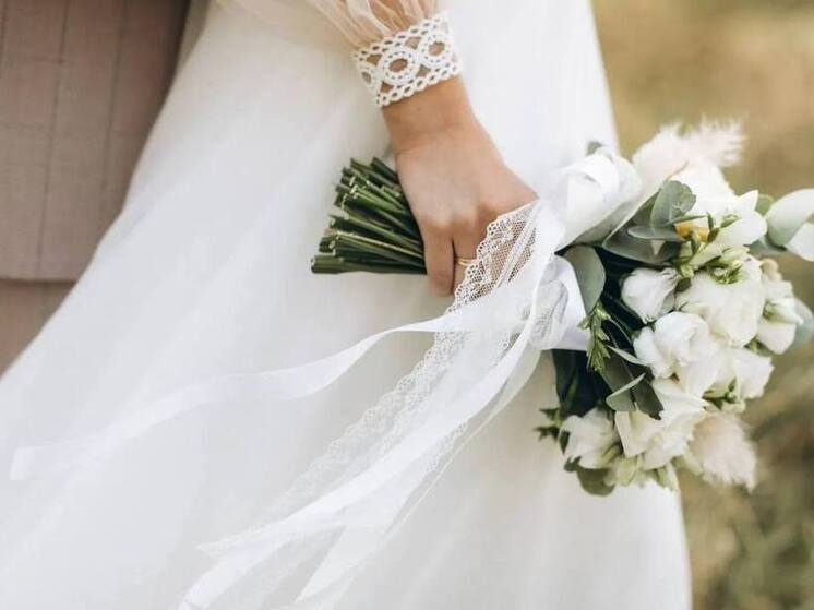 Ямальцы подали более 65 заявлений на регистрацию брака 26 июня