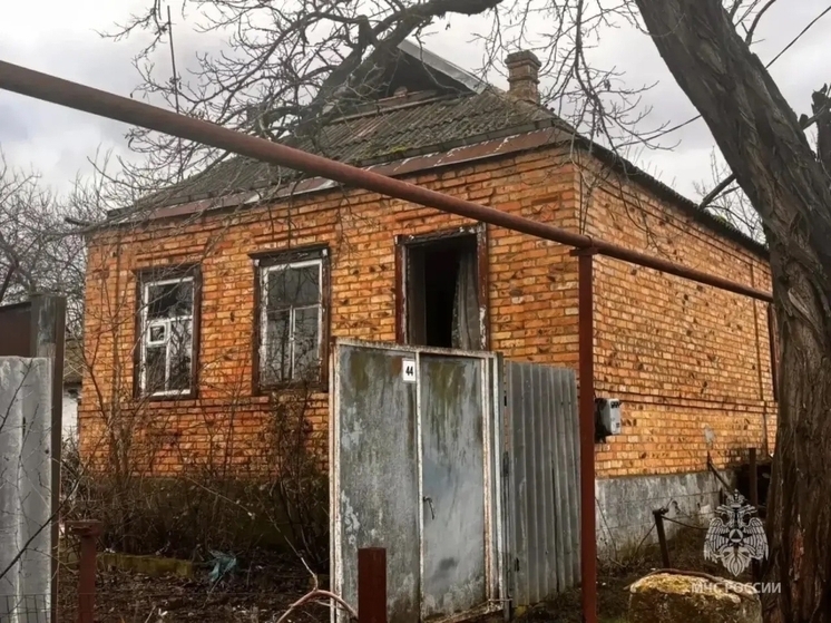 Неисправная проводка стала причиной крупного пожара в Ростовской области