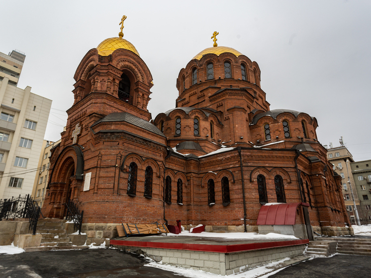 Священник объяснил новосибирцам, почему снятся умершие родственники