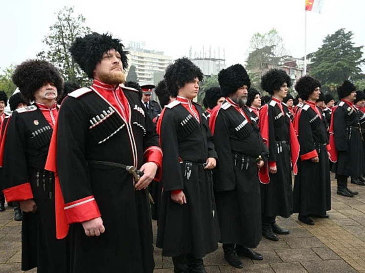  Казачьи общества Сочи направили более 350 человек на охрану порядка в городе в 2025 году