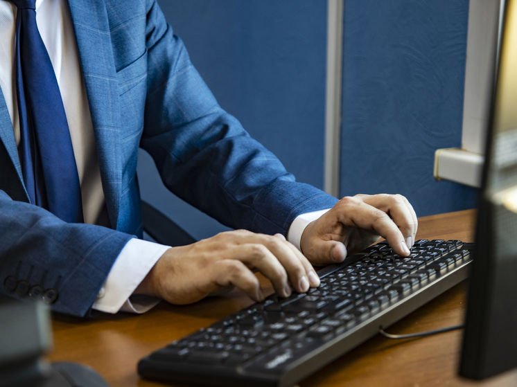 В Новосибирской области внедряют «Цифрового куратора семьи» для ранней помощи в кризисных ситуациях