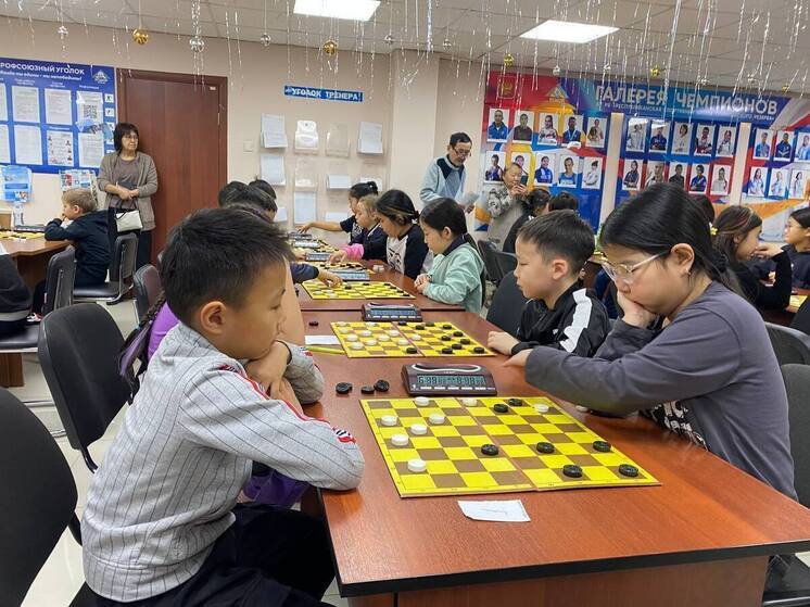 В Улан-Удэ завершилось первенство Бурятии по русским шашкам