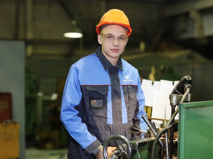 Семь новых кластеров «Профессионалитета» создадут на Урале