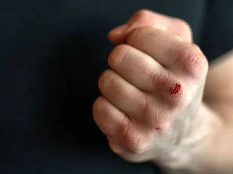 В Губкинском полиция задержала участников ночной драки со стрельбой у ТЦ