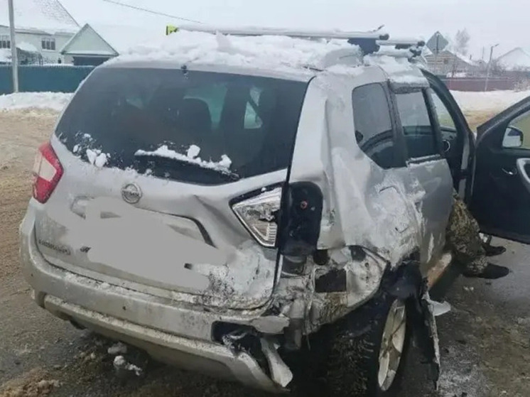 Два кроссовера столкнулись в Мордовии, есть пострадавший