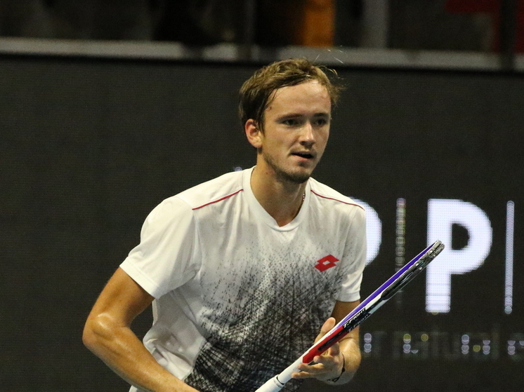 Теннисист Даниил Медведев стал победителем турнира в австралийском Брисбене