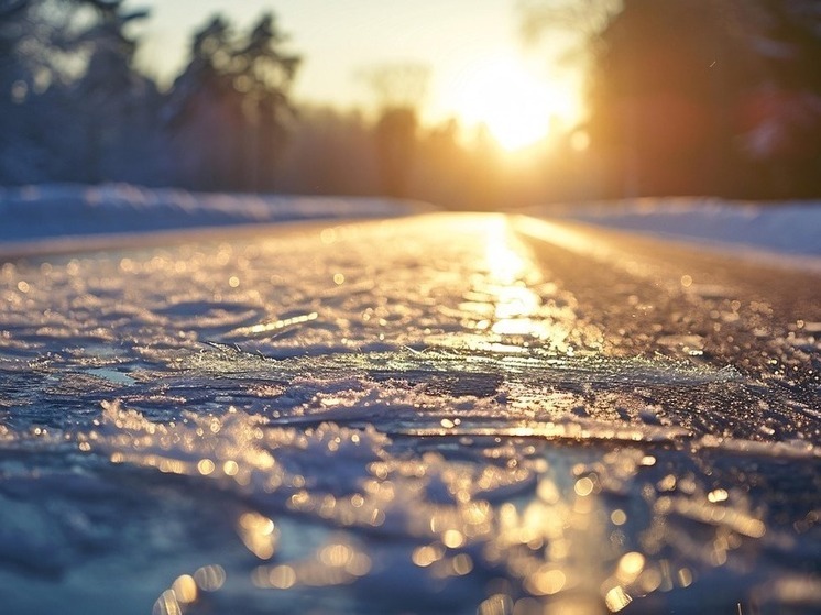Жителей Башкирии предупредили о гололедице и тумане на дорогах