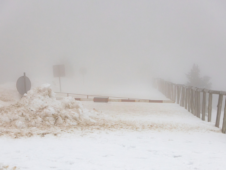 Глава военной администрации попросил не перекрывать трассы Киевской области