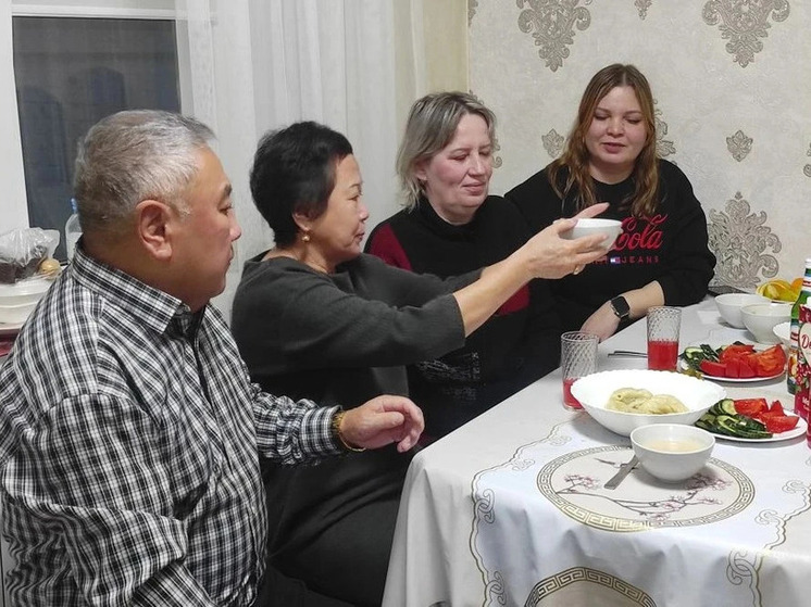 Калмыкию посетила вдова героя СВО из Мурманской области