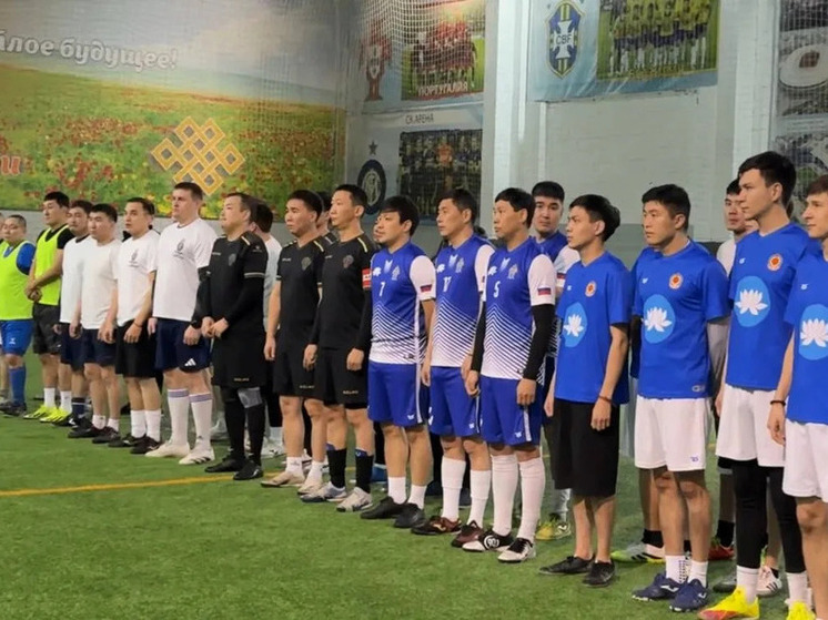 В Элисте прошел турнир по мини-футболу