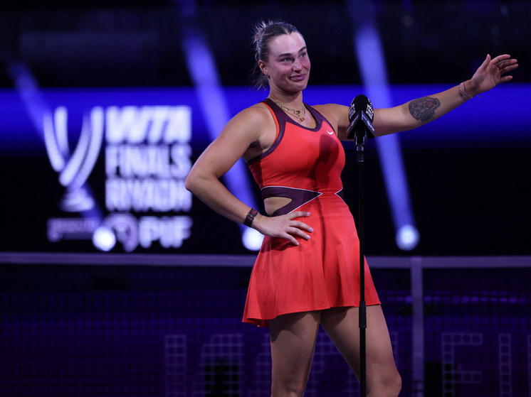 Арина Соболенко защитила титул на турнире WTA-500 в Брисбене, победив Марту Костюк со счётом 6:4, 6:3. Это её 22-й титул WTA, что выводит её на третье место среди действующих теннисисток. Президент Беларуси поздравил спортсменку. Соболенко намекнула на свадьбу и поделилась планами о материнстве.