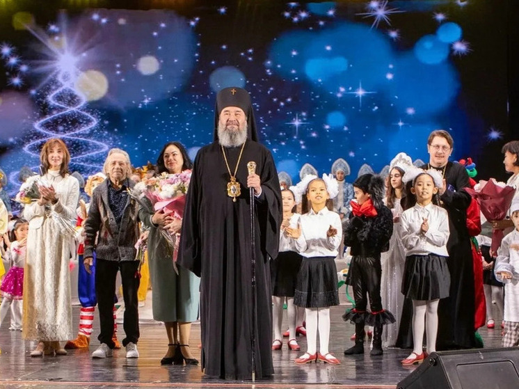 В Элисте прошло Рождественское представление