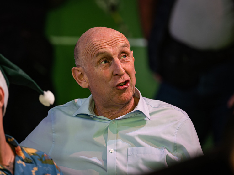 Sun: министр обороны Британии Хили оказался рядом с местом удара «Орешником»